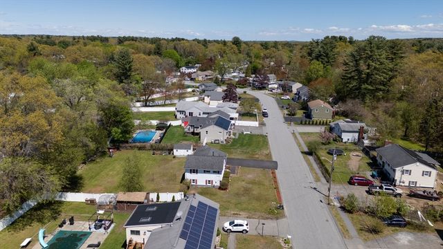 14 Kazimer Dr, Billerica, MA 01821