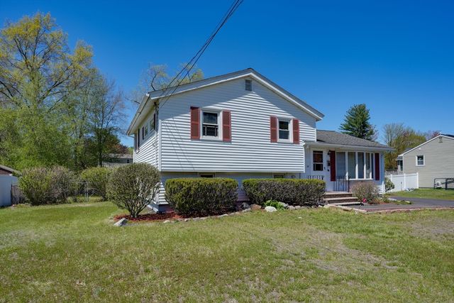 14 Kazimer Dr, Billerica, MA 01821