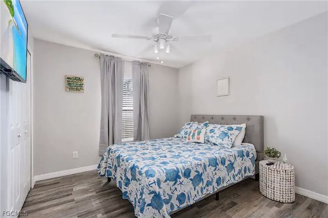 2705 SW 11th PL, Cape Coral, FL 33914