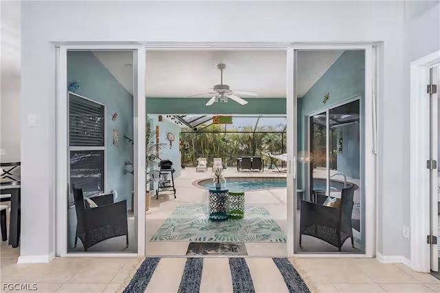 2705 SW 11th PL, Cape Coral, FL 33914