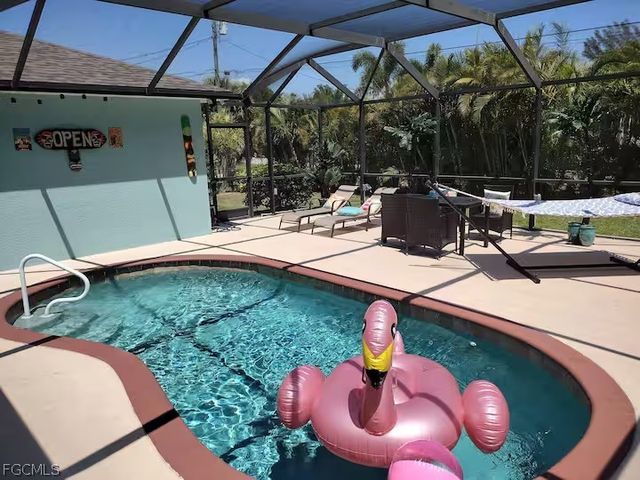 2705 SW 11th PL, Cape Coral, FL 33914