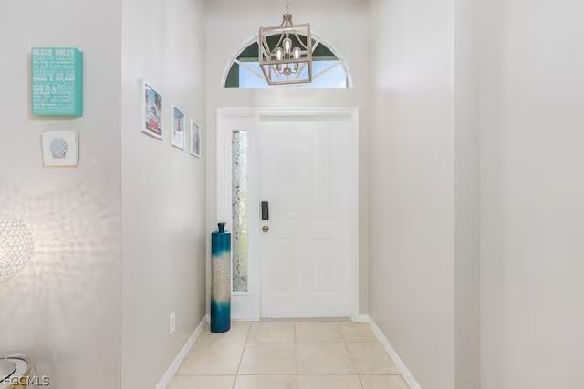 2705 SW 11th PL, Cape Coral, FL 33914