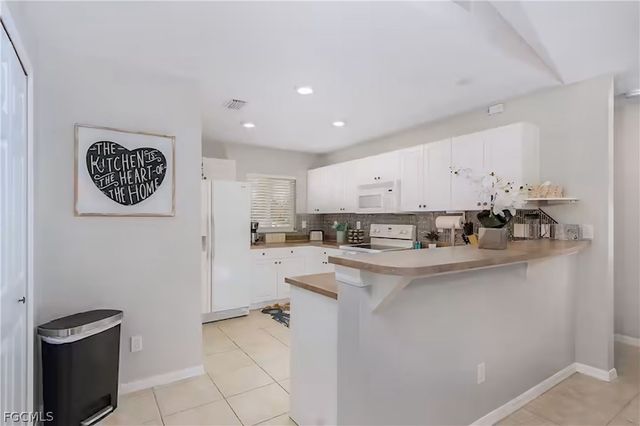 2705 SW 11th PL, Cape Coral, FL 33914