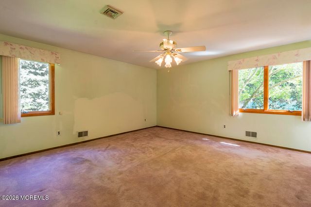 9 Jill Drive, Holmdel, NJ 07733