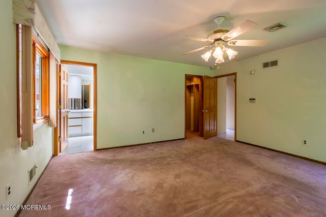 9 Jill Drive, Holmdel, NJ 07733