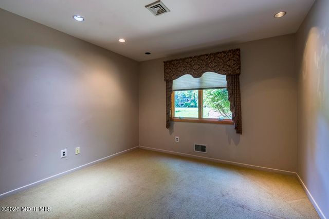9 Jill Drive, Holmdel, NJ 07733