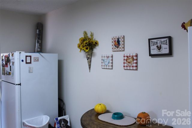 625 Milton Avenue SW, Valdese, NC 28690