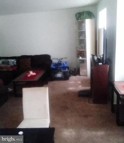 26 DEEDRE LN, Glassboro, NJ 08028