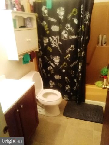 26 DEEDRE LN, Glassboro, NJ 08028