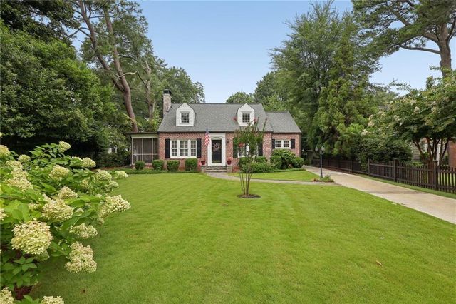 3054 Peachtree Drive NE, Atlanta, GA 30305