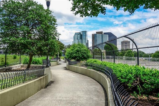 3054 Peachtree Drive NE, Atlanta, GA 30305
