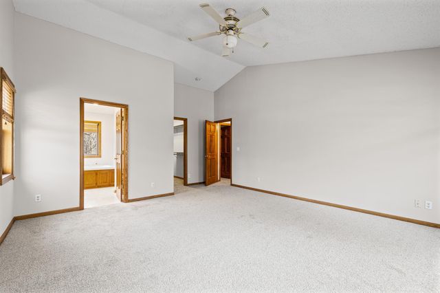 10013 170th Street W, Lakeville, MN 55044