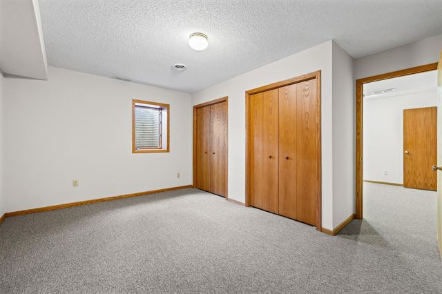 10013 170th Street W, Lakeville, MN 55044