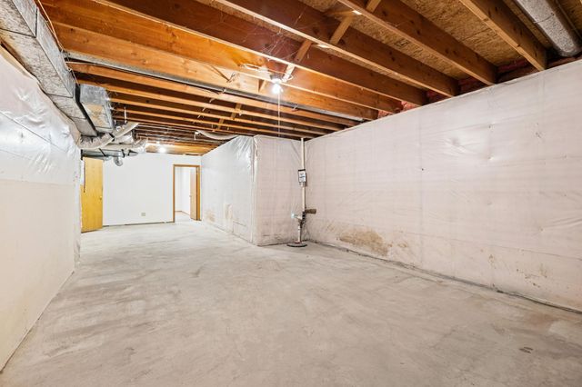 10013 170th Street W, Lakeville, MN 55044