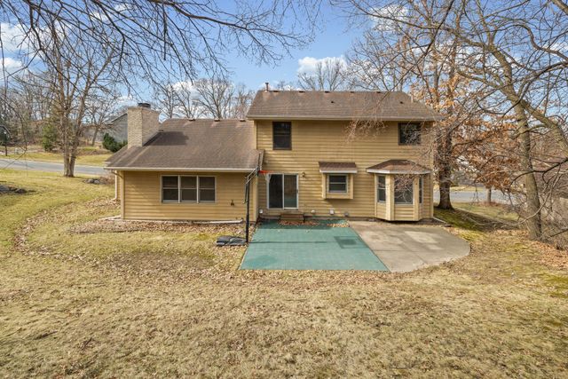 10013 170th Street W, Lakeville, MN 55044