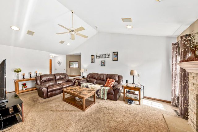 416 Pleasant STREET, Eagle, WI 53119