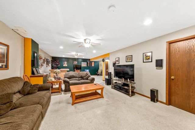 416 Pleasant STREET, Eagle, WI 53119