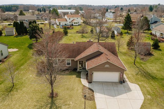 416 Pleasant STREET, Eagle, WI 53119