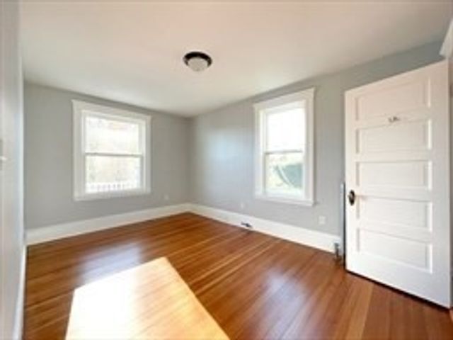 21 Crest Ave 1, Chelsea, MA 02150