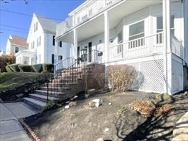 21 Crest Ave 1, Chelsea, MA 02150