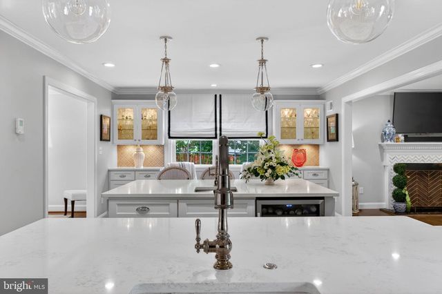 4727 38TH PL N, Arlington, VA 22207