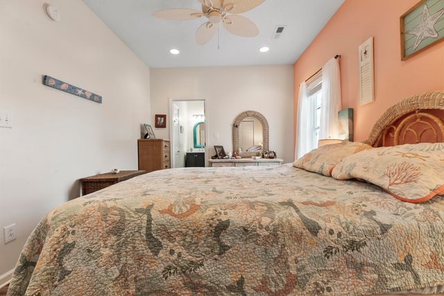 4236 Rivergate Ln., Little River, SC 29566