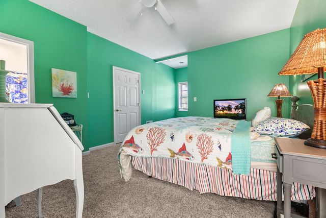 4236 Rivergate Ln., Little River, SC 29566