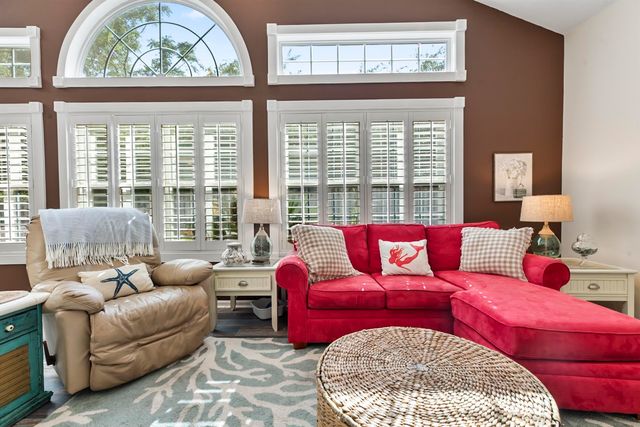 4236 Rivergate Ln., Little River, SC 29566