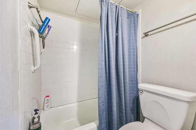 2121 Hepburn Street 612, Houston, TX 77054