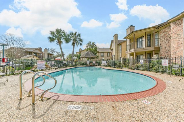 2121 Hepburn Street 612, Houston, TX 77054
