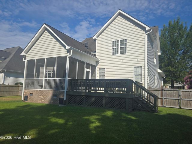3725 Ashcroft Drive, Winterville, NC 28590