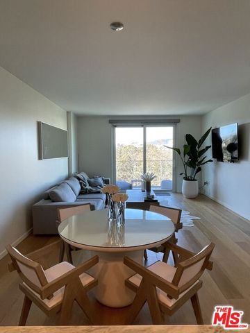 1705 Ocean 412, Santa Monica, CA 90401