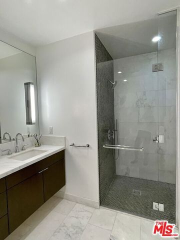 1705 Ocean 412, Santa Monica, CA 90401