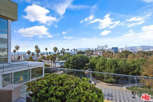 1705 Ocean 412, Santa Monica, CA 90401