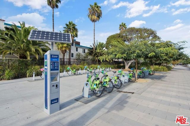 1705 Ocean 412, Santa Monica, CA 90401