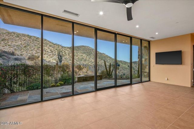 43105 N 102ND Street, Scottsdale, AZ 85262