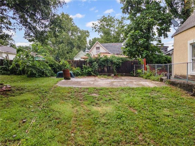 940 and 938 Tenny Avenue, Kansas City, KS 66101