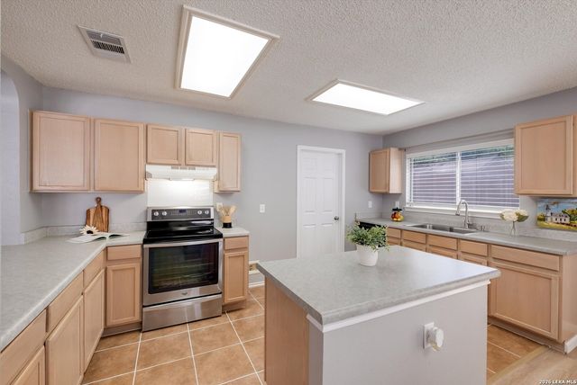 10431 Westfield Place, San Antonio, TX 78240