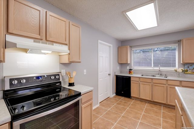 10431 Westfield Place, San Antonio, TX 78240