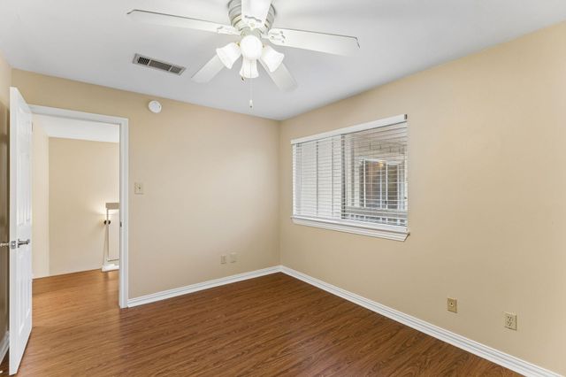8340 Fathom CIR 103, Austin, TX 78750