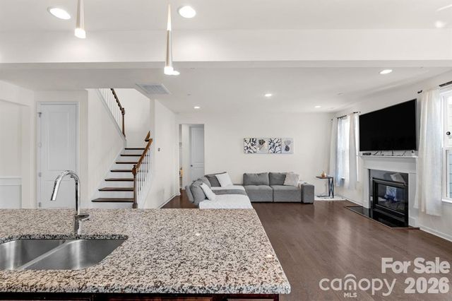 930 Parkland Place NW, Concord, NC 28027