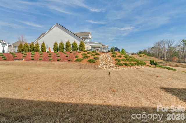 930 Parkland Place NW, Concord, NC 28027