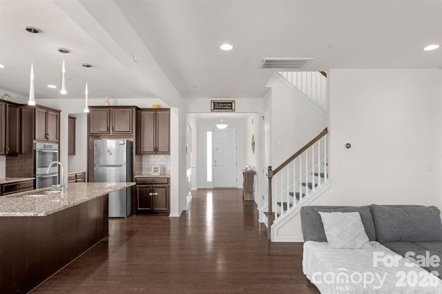 930 Parkland Place NW, Concord, NC 28027