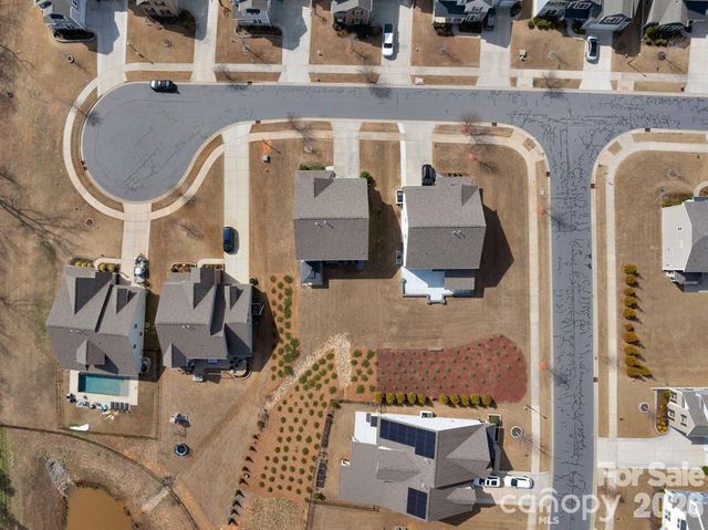 930 Parkland Place NW, Concord, NC 28027