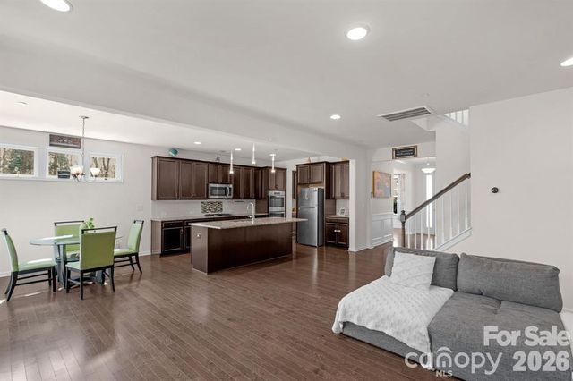 930 Parkland Place NW, Concord, NC 28027