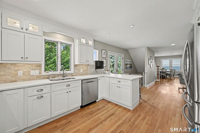 29 Burwell Avenue, Milford, CT 06460