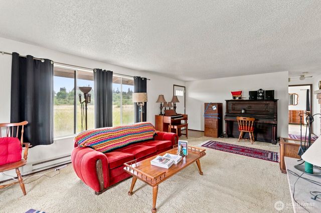 5305 Waldrick Rd SE, Olympia, WA 98501