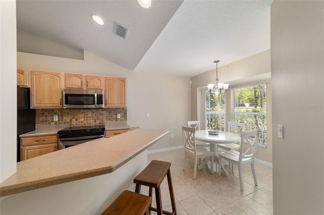 2802 NE 25TH AVENUE, Ocala, FL 34470