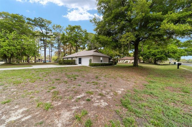 2802 NE 25TH AVENUE, Ocala, FL 34470
