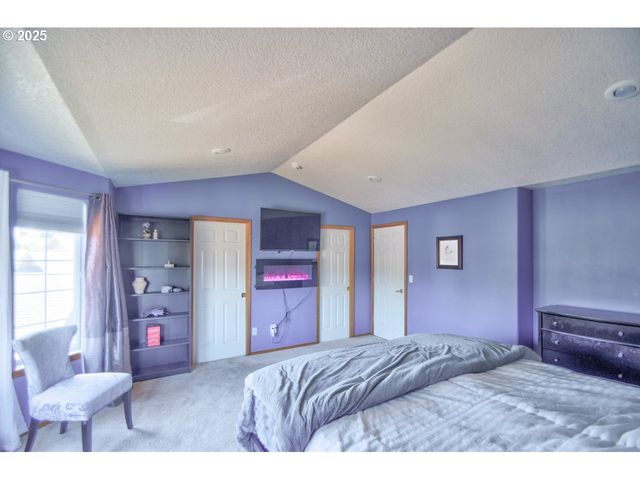 126 WESTMINSTER Dr, Kelso, WA 98626